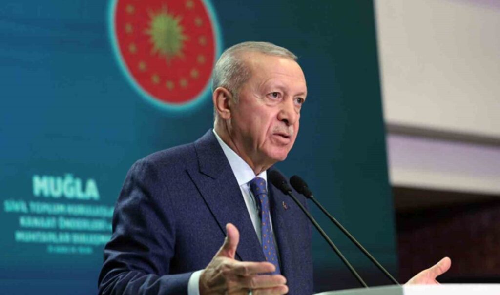 CUMHURBAŞKANI ERDOĞAN: "YENİ ANAYASA TÜRKİYE İÇİN LÜKS DEĞİL, ÇOK GEÇ KALMIŞ BİR İHTİYAÇTIR” "MİLLİ GELİRİMİZİ 2024 YILI SONUNDA 1 TRİLYON 331 MİLYAR DOLAR BEKLİYORUZ" “SU SORUNU ÇÖZMEK DSİ’NİN DEĞİL, BÜYÜKŞEHİRLERİN İŞİ"